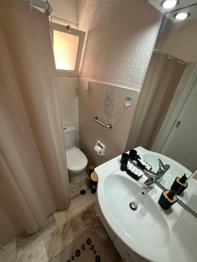 Aria Maison Porto Heli Bagian luar foto